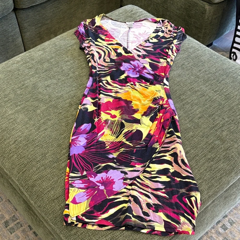Cache Vibrant Floral V-Neck Mini Dress - Picture 1 of 2